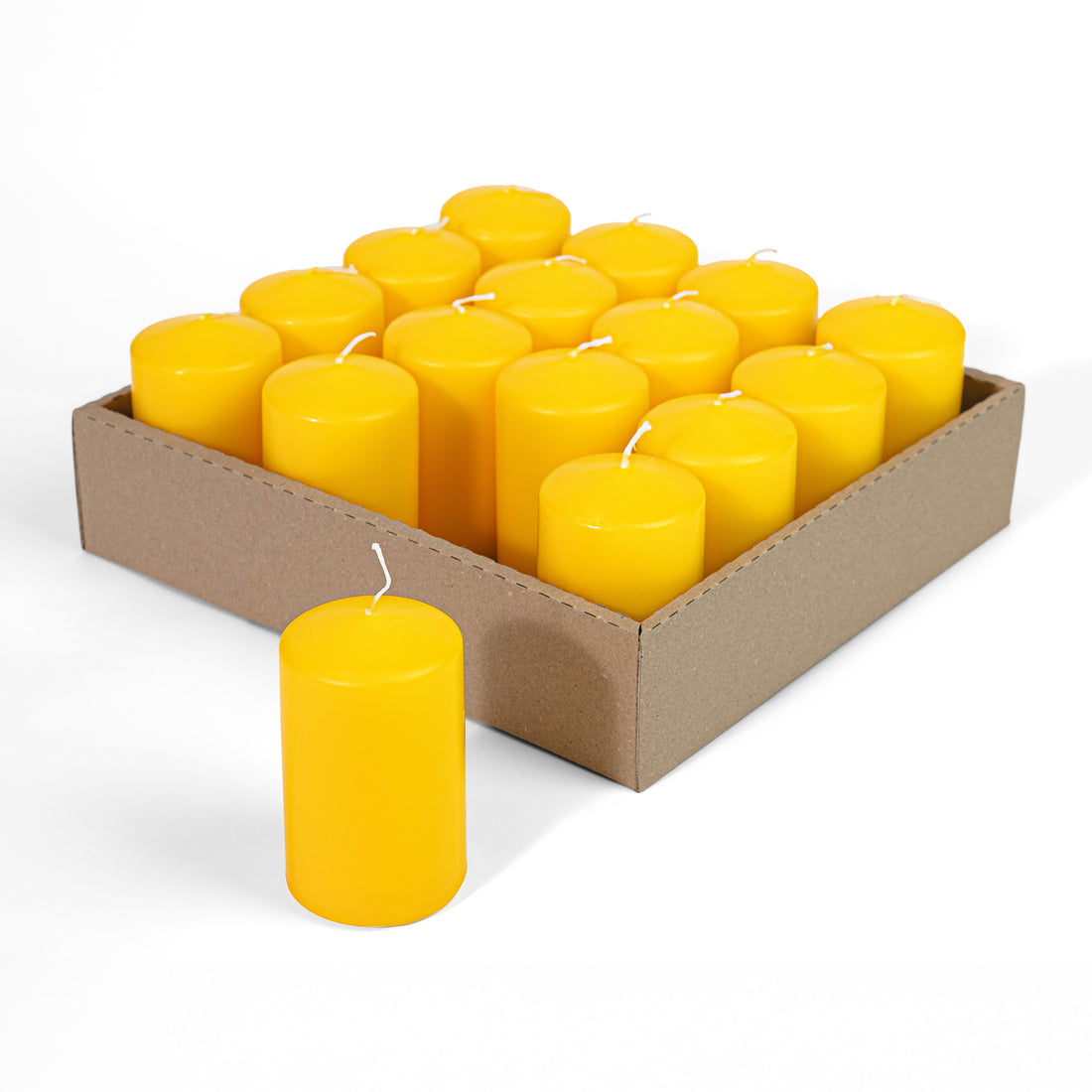 Cylindrical Candles Ø60 mm. H 100 mm. Yellow, in trays of 16 pieces, burn time ±42 hours