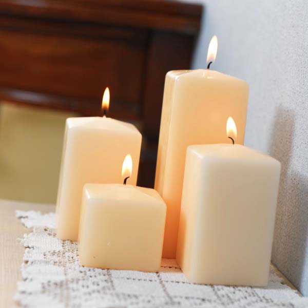 Candele quadrate Crema RICHARD WENZEL GMBH & CO KG